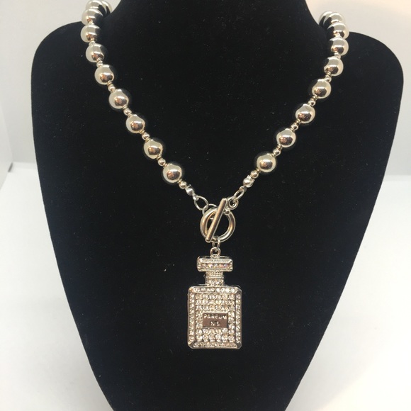 3/$25 Rhinestone Bottle Pendant Necklace - Picture 1 of 7